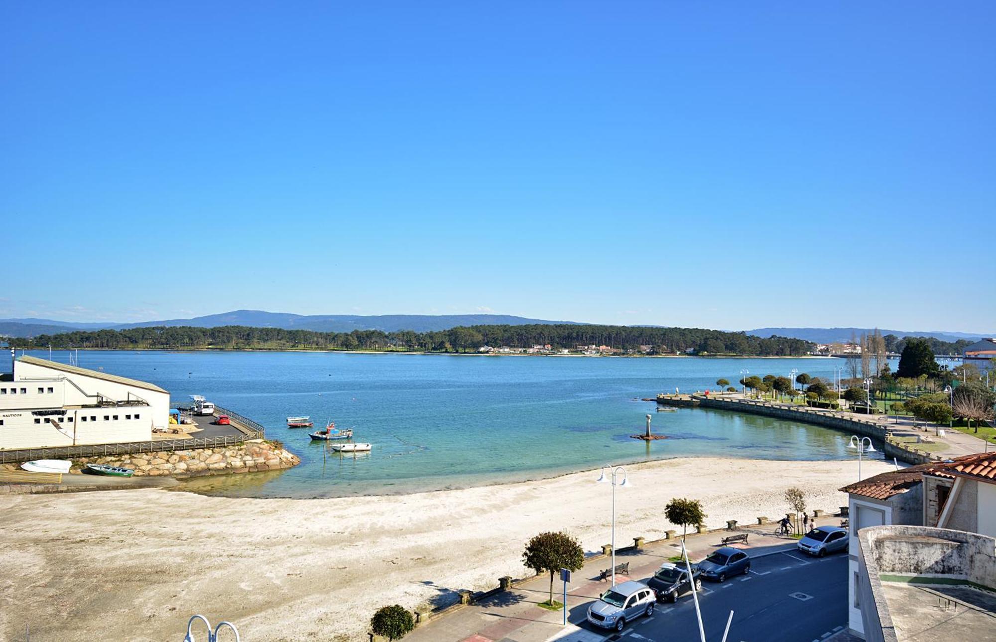 Apartamento Con Terraza Frente Al Mar En O Grove Esterno foto